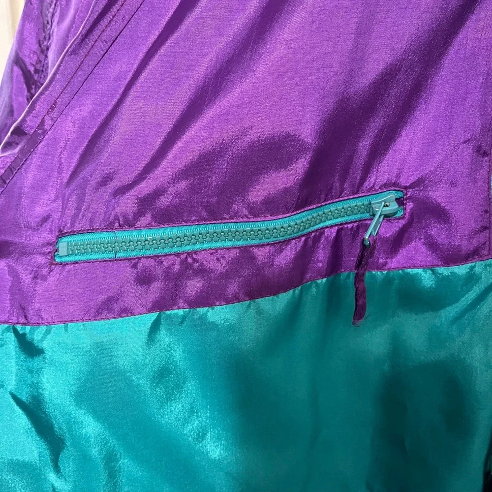 RARE Vintage Nike SWOOSH Spell out tag 90's Windbreaker colorblock hooded jacket